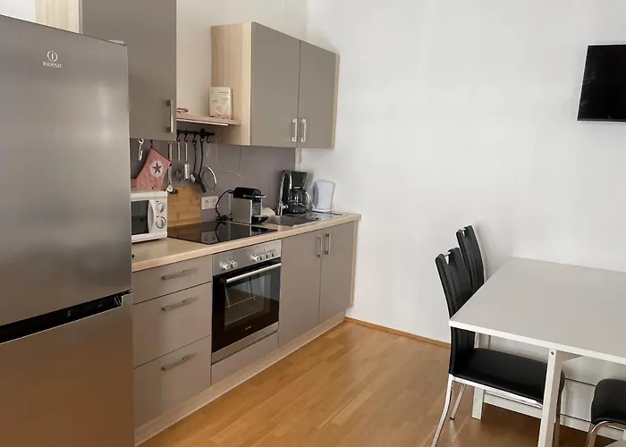 Lejlighed Ferienapartment Passauer Wolf Im Zentrum, Klimatisiert Sankt Poelten